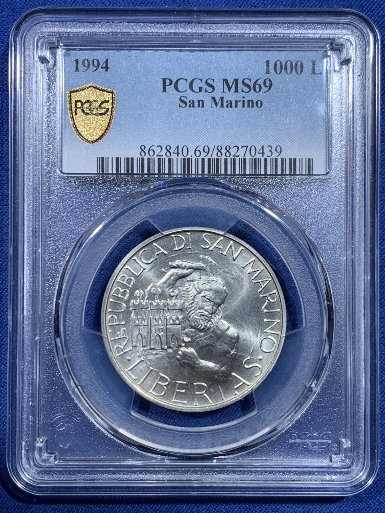 《竞宝斋》第482场 周日，周一 2场连拍 （全场包邮）20级店铺 欢迎送拍 PCGS MS69 圣马力诺1994年1000里拉银币，圣马力诺共和国主题，守护圣人图案，近满分极美品，顶级收藏状态，欧洲袖珍国精品