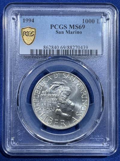 《竞宝斋》第482场 周日，周一 2场连拍 （全场包邮）20级店铺 欢迎送拍 - PCGS MS69 圣马力诺1994年1000里拉银币，圣马力诺共和国主题，守护圣人图案，近满分极美品，顶级收藏状态，欧洲袖珍国精品