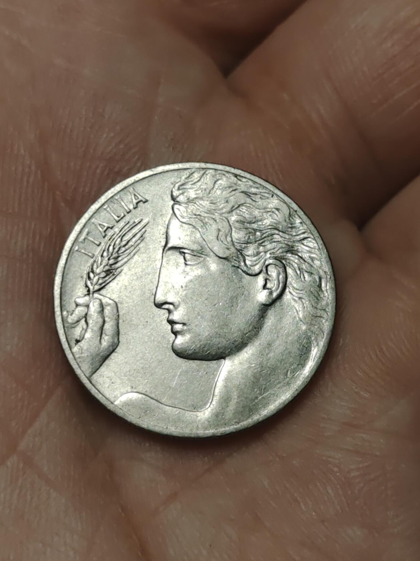 2026年第四十五场(总第二百一十四场）外国好品散币场(免佣金) 意大利王国1909年20分(维托里奥-埃马努埃莱三世时期，第二套)