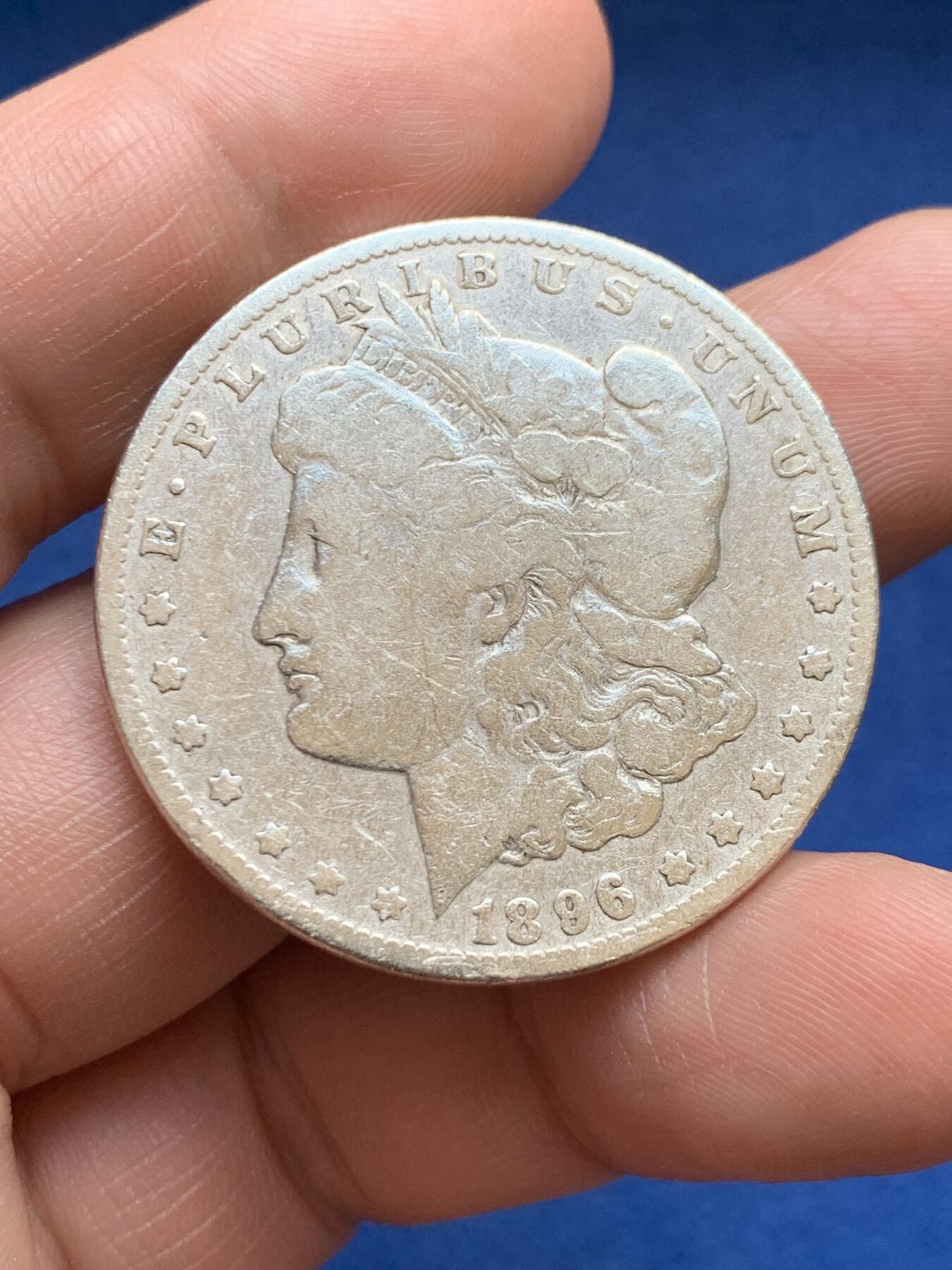 《竞宝斋》第482场 周日，周一 2场连拍 （全场包邮）20级店铺 欢迎送拍 美国1896年摩根1美元银币