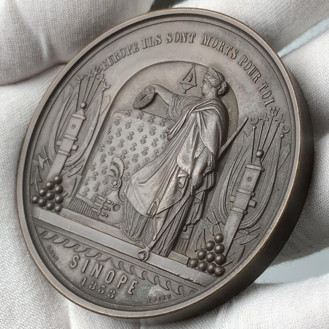 掌中浮雕-藏着的欧洲第059场 1853年奥斯曼帝国阿卜杜勒·麦贾德锡诺普战役铜章，68mm，Hart雕刻，有合适的盒子