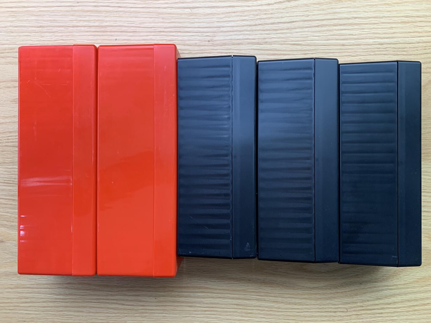 《竞宝斋》第482场 周日，周一 2场连拍 （全场包邮）20级店铺 欢迎送拍 5个一组 PCGS 20枚装3个+通用20枚装2个可装NGC评级币 整体不错 包邮