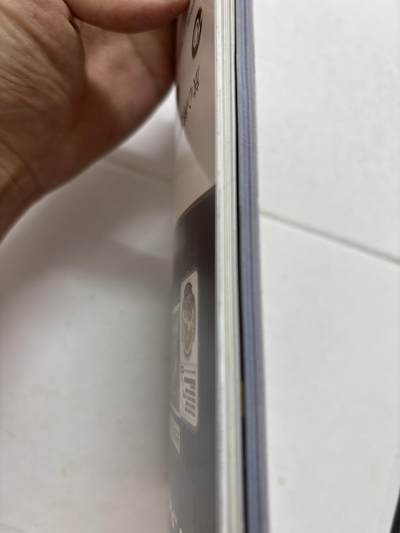 文馨钱币收藏第 303 场，【五一钱币荟，收藏盛宴】长期接代拍业务 2025-26 年香港第十三，十四届国际钱币展销会书两本，带 PCGS 书签两张