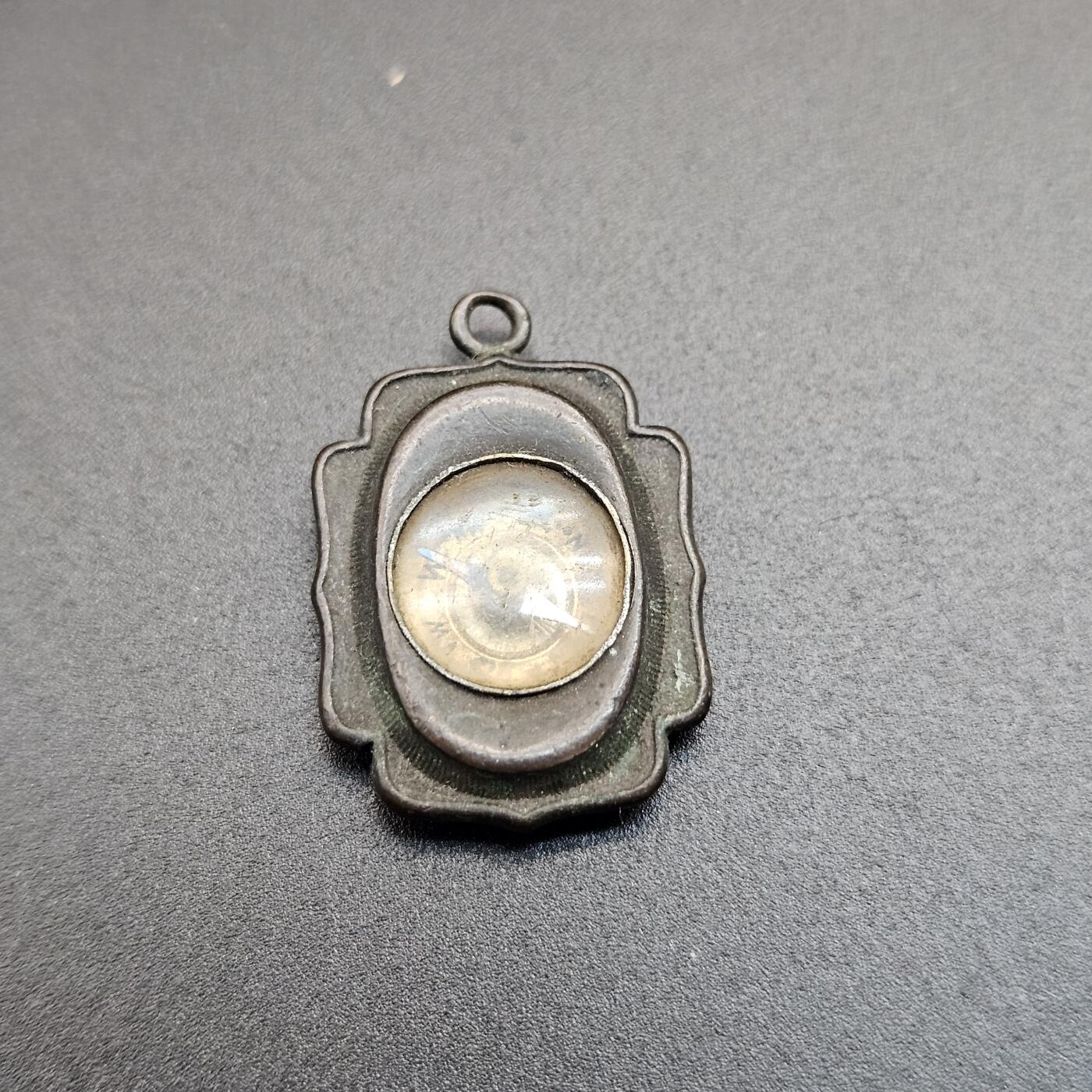 0元起拍勋章 第348期 咸鱼国勋章拍卖专场 4月22日（周三）下午6：00开始