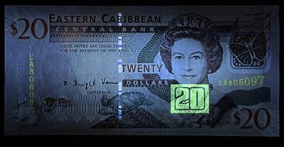 小福收藏拍卖第205期 裸钞场 本期有多张豹子号靓号  大量民国钞 百慕大样钞洋葱冠全套  阿富汗首年份查希尔国王和独立纪念碑 仅发行1000枚亚克力砖封蒙古20000图格里克帝国800周年纪念钞 卢旺达 东加勒比 斯里兰卡等多国精美纸币 东加勒比  2008年 20元 首版 无盲文 无字母 蝴蝶贴膜 unc