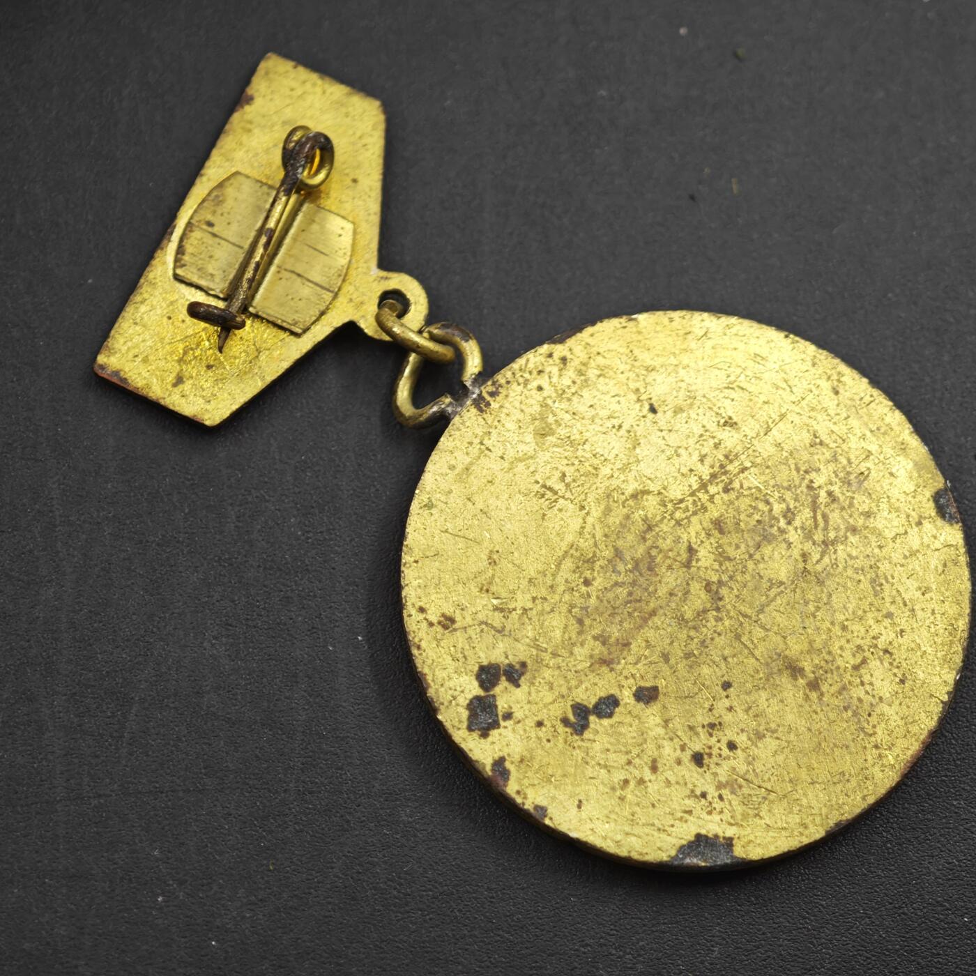 4月20日结束，成斌徽章钱币专场