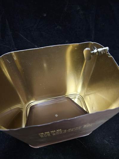 0元起拍勋章 第348期 咸鱼国勋章拍卖专场 4月22日（周三）下午6：00开始 韩军防毒面具空铁罐子