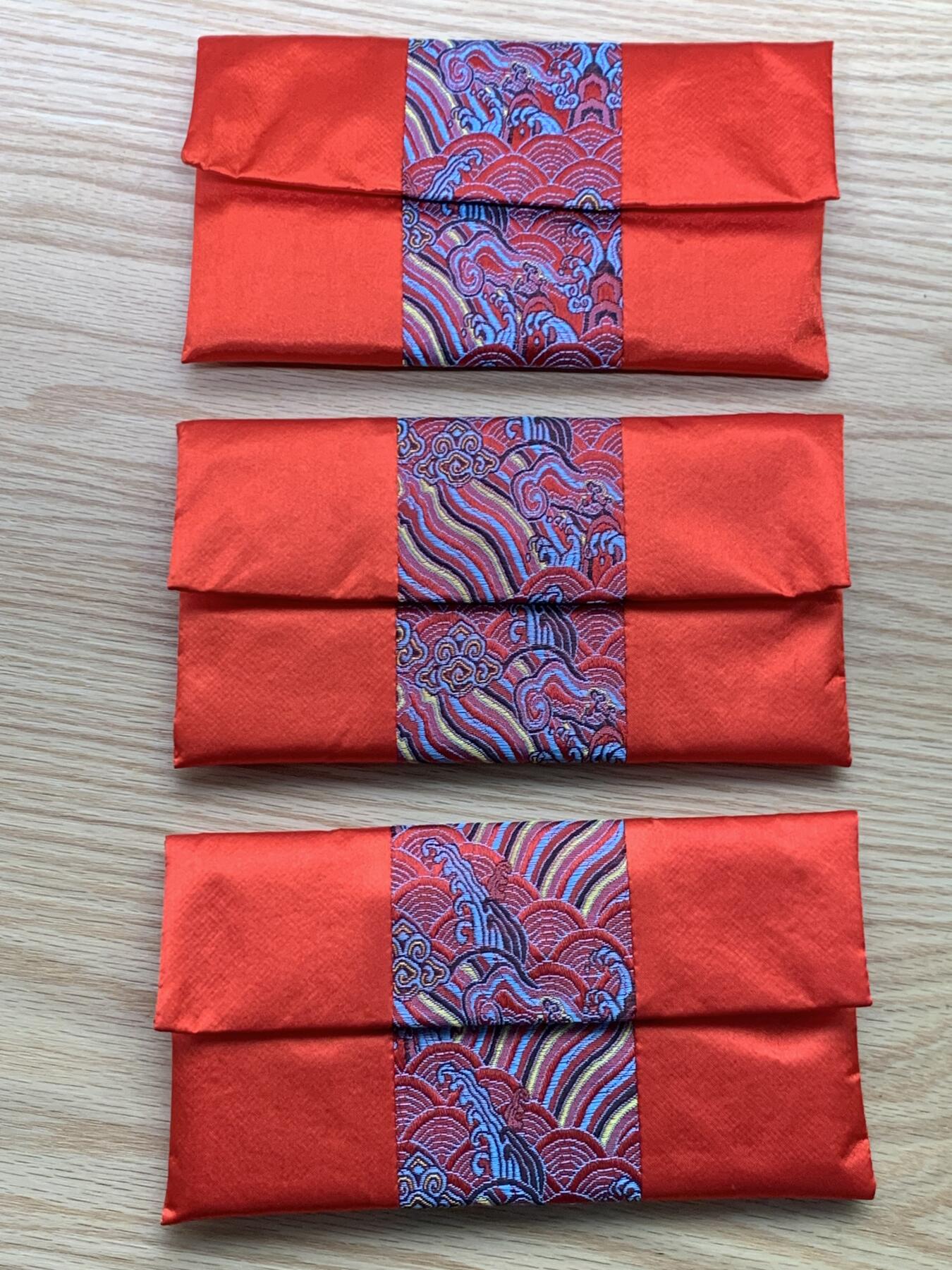 《竞宝斋》第482场 周日，周一 2场连拍 （全场包邮）20级店铺 欢迎送拍 三包一组 各国纸币 数量巨多