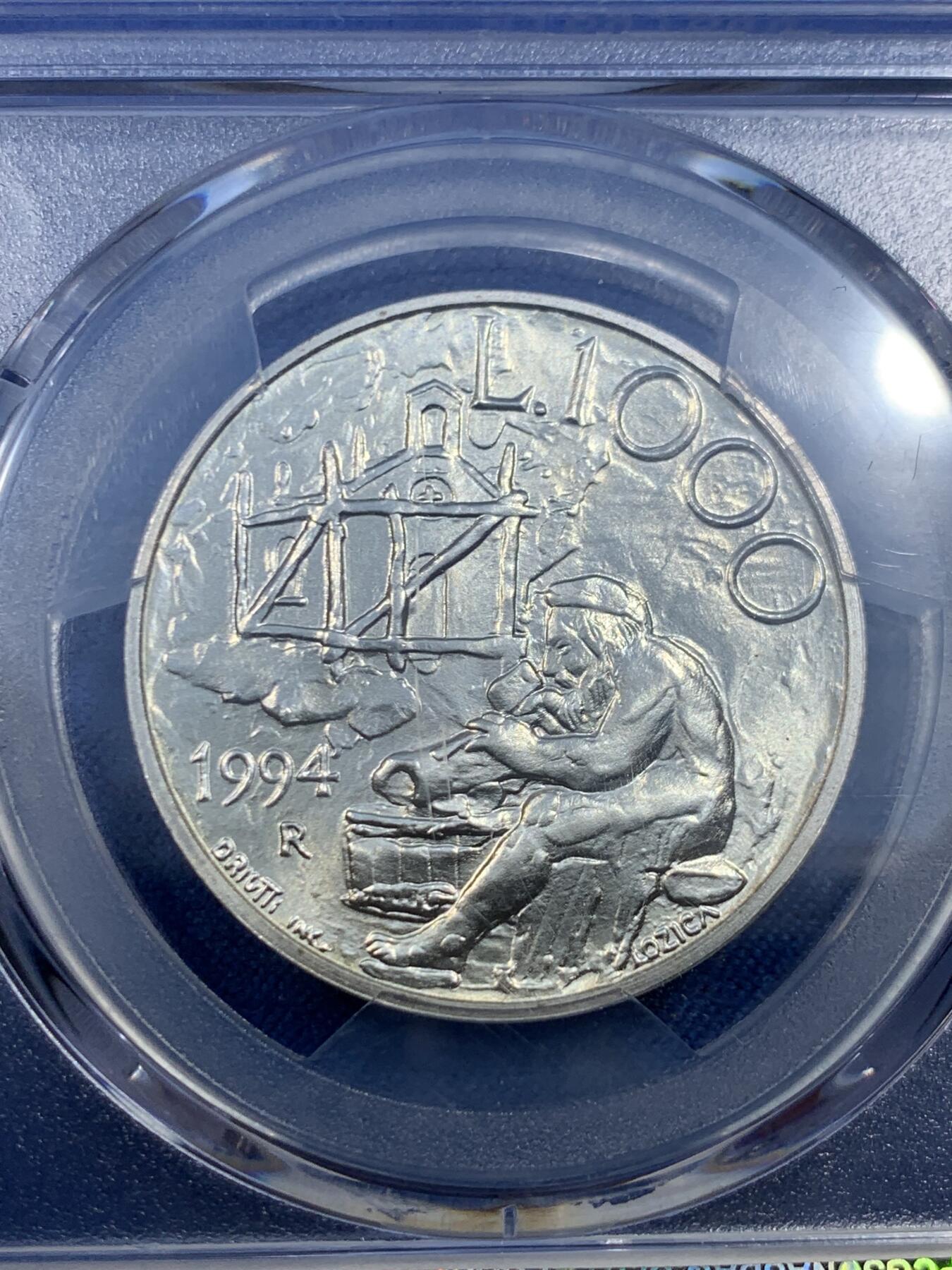 《竞宝斋》第482场 周日，周一 2场连拍 （全场包邮）20级店铺 欢迎送拍 PCGS MS69 圣马力诺1994年1000里拉银币，圣马力诺共和国主题，守护圣人图案，近满分极美品，顶级收藏状态，欧洲袖珍国精品