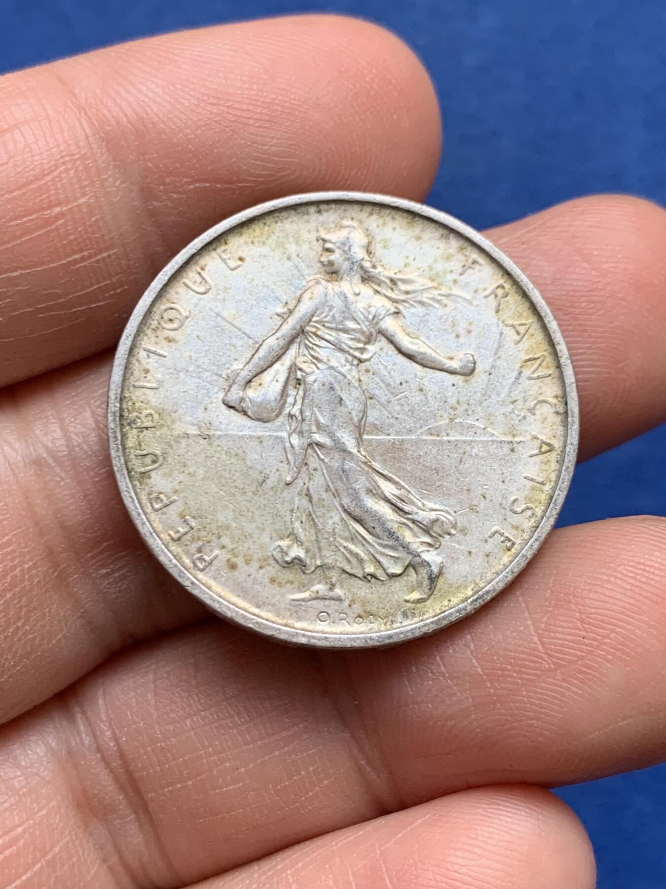 《竞宝斋》第482场 周日，周一 2场连拍 （全场包邮）20级店铺 欢迎送拍 法国1963年播种女神5法郎银币，12克，835银