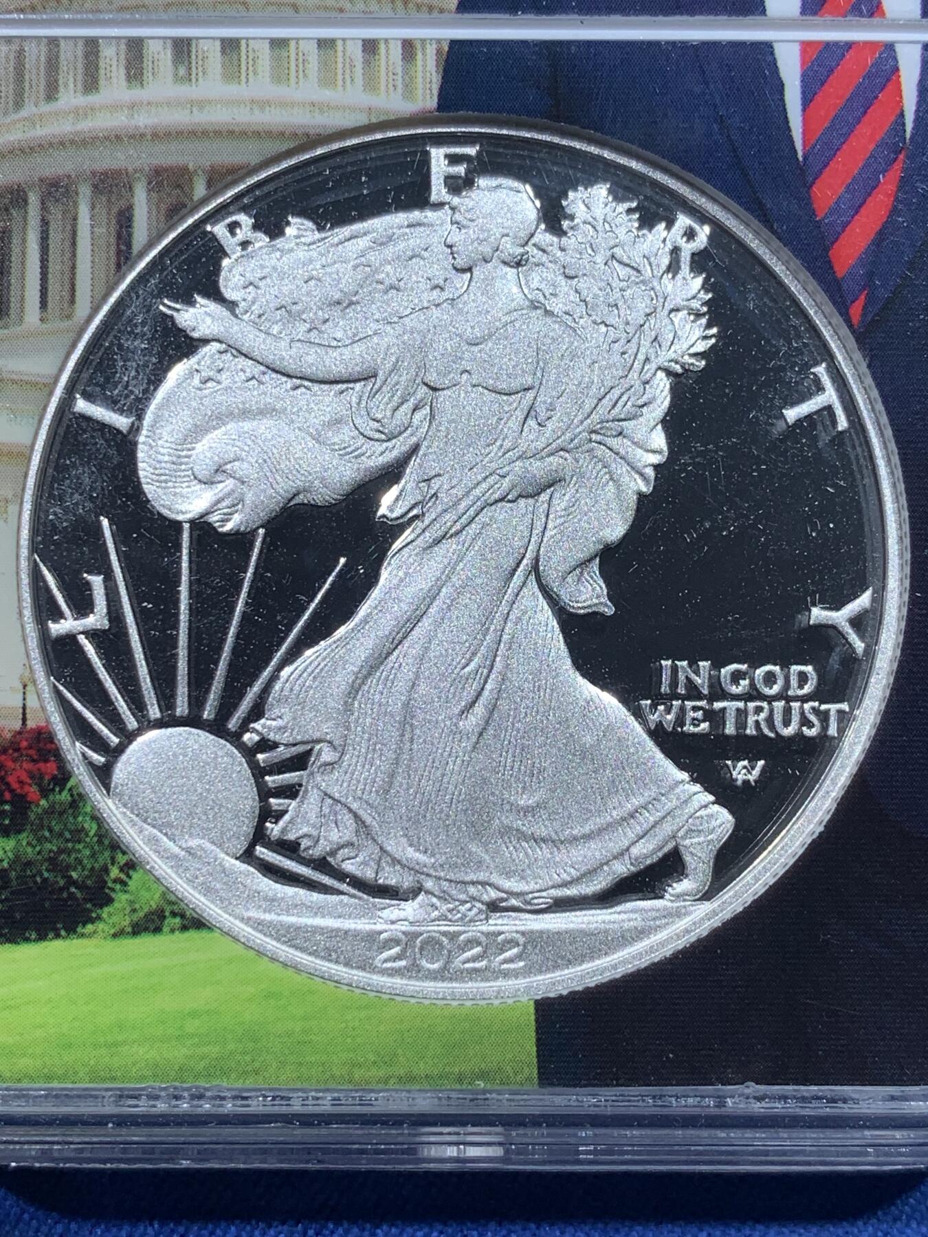 《竞宝斋》第482场 周日，周一 2场连拍 （全场包邮）20级店铺 欢迎送拍 NGC PF70UC 美国2022行走女神鹰洋银币，老特标盒，该特殊标签满分仅364枚 极具意义