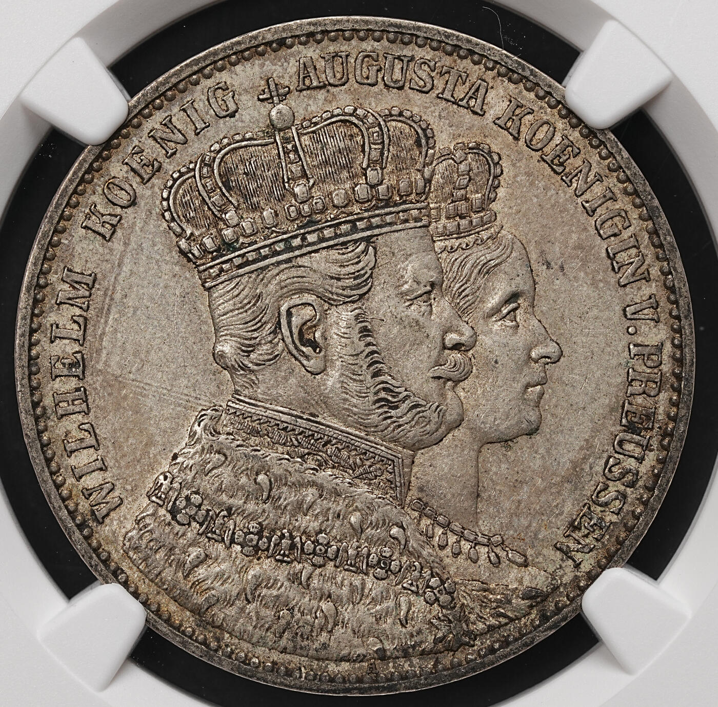 修遠堂世界钱币第112期 NGC AU58 1861年普鲁士威廉一世加冕纪念1泰勒银币