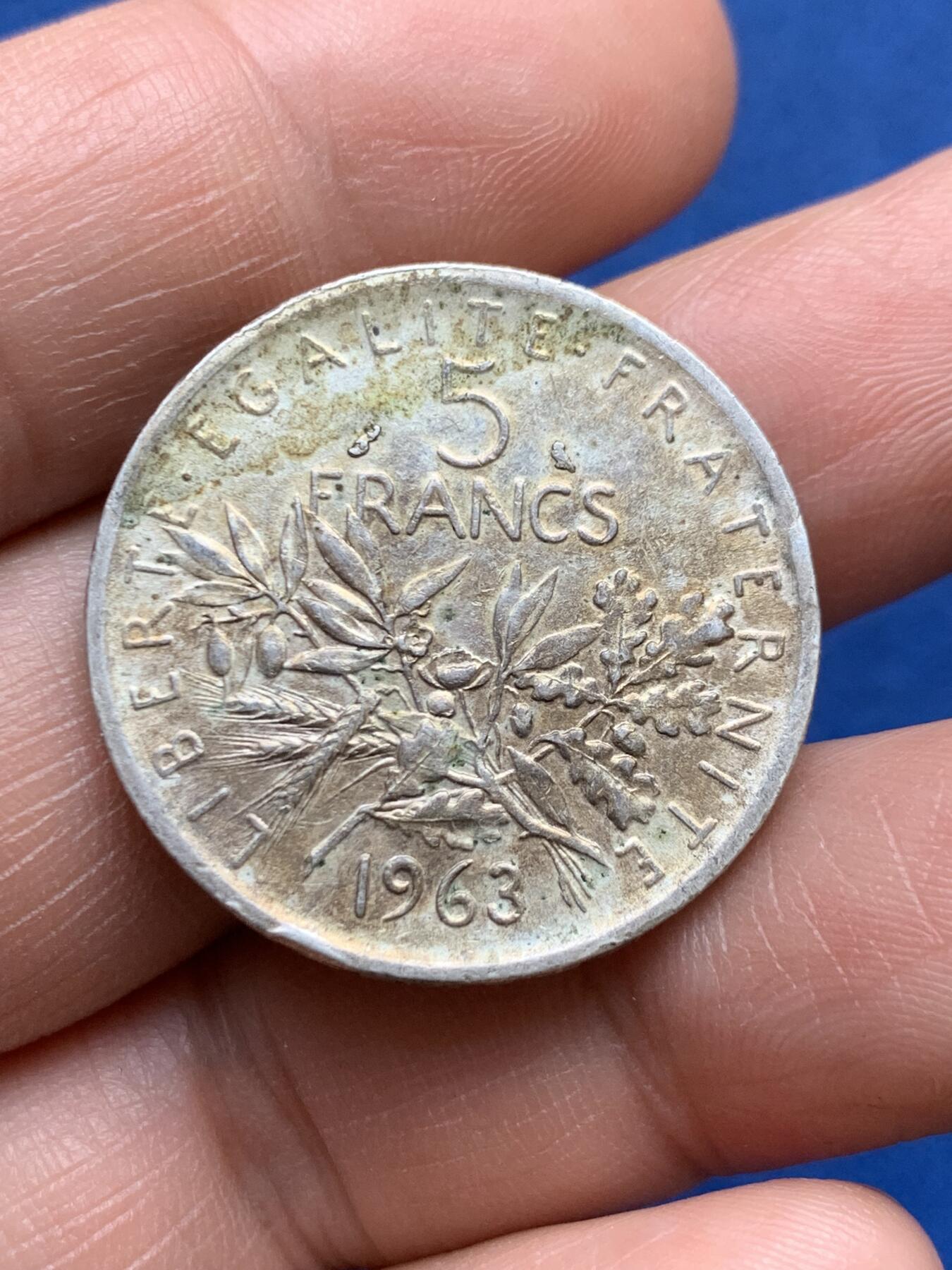 《竞宝斋》第482场 周日，周一 2场连拍 （全场包邮）20级店铺 欢迎送拍 法国1963年播种女神5法郎银币，12克，835银