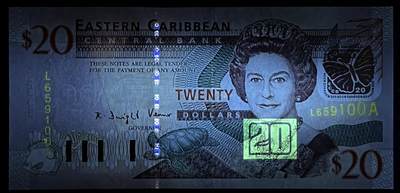 小福收藏拍卖第205期 裸钞场 本期有多张豹子号靓号  大量民国钞 百慕大样钞洋葱冠全套  阿富汗首年份查希尔国王和独立纪念碑 仅发行1000枚亚克力砖封蒙古20000图格里克帝国800周年纪念钞 卢旺达 东加勒比 斯里兰卡等多国精美纸币 东加勒比（A） 安提瓜 2003年 20元 无47 双尾 unc