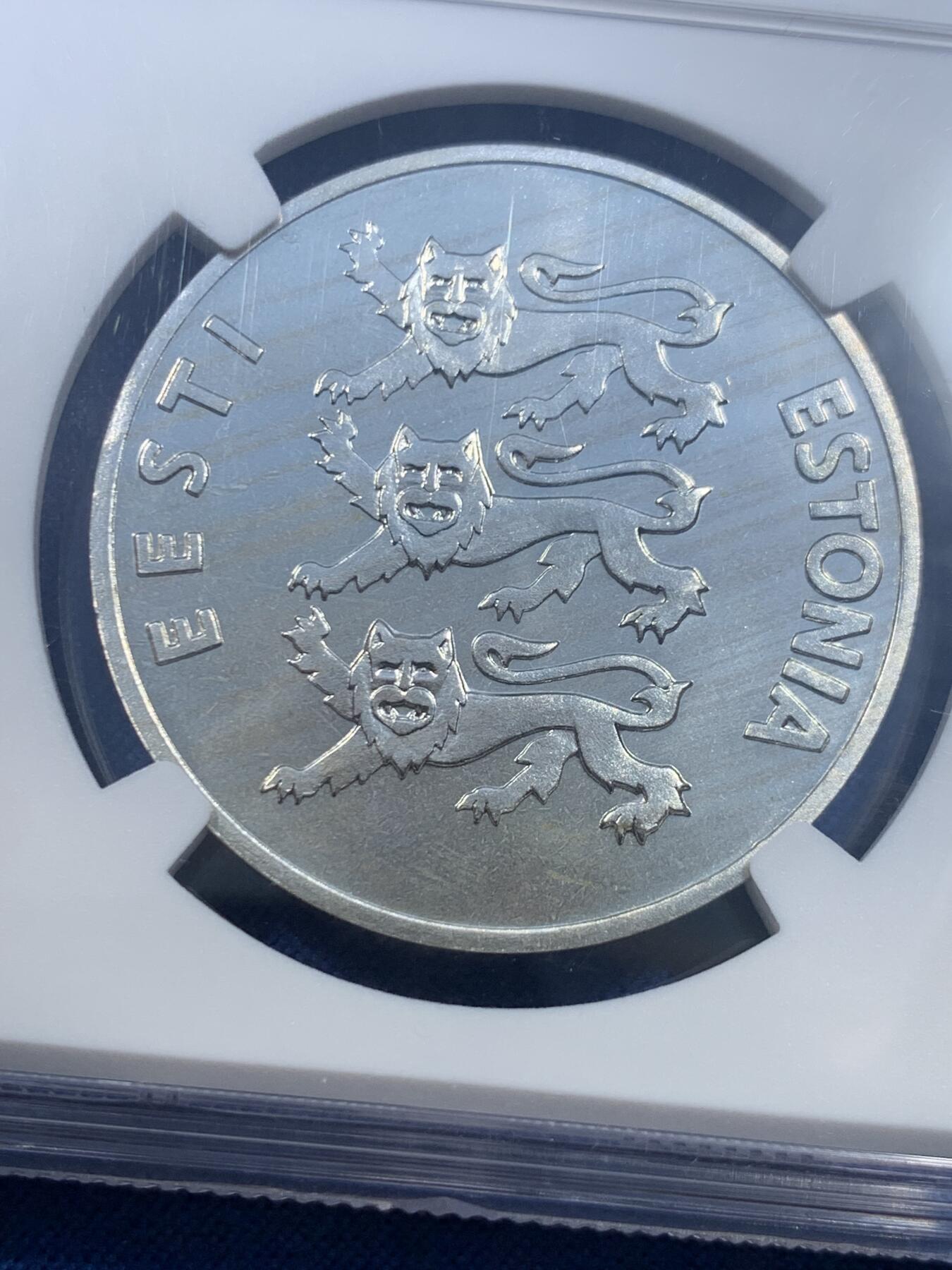 《竞宝斋》第482场 周日，周一 2场连拍 （全场包邮）20级店铺 欢迎送拍 NGC PF67 爱沙尼亚1992年100克朗银币，燕子主题，独立纪念精制币，镜面工艺，状态一流，爱沙尼亚独立后首套流通币系列，少见早期品种