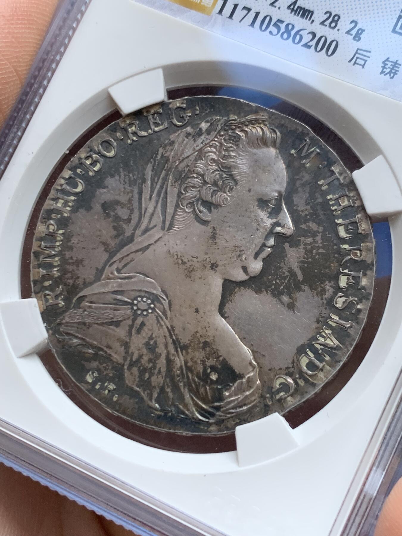 《竞宝斋》第482场 周日，周一 2场连拍 （全场包邮）20级店铺 欢迎送拍 公博 AU01 极品转光 奥匈帝国大奶妈银币，1780年后铸，28g 833银，投资收藏好品，细节清晰，包浆自然。