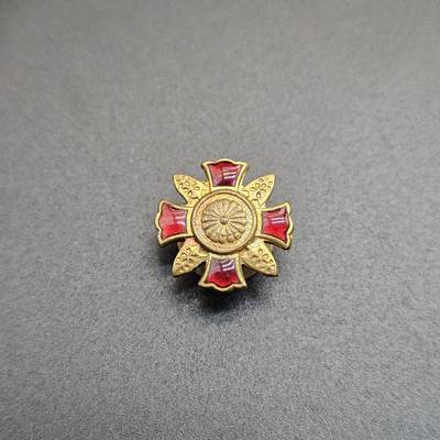 0元起拍勋章 第348期 咸鱼国勋章拍卖专场 4月22日（周三）下午6：00开始 日本军人伤痍会徽章