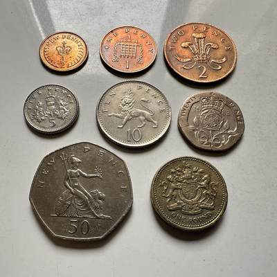 🌹外币初藏🌹🐯2026年第44场   每周二四六晚8️⃣点  世界硬币 - 英国混版八枚套