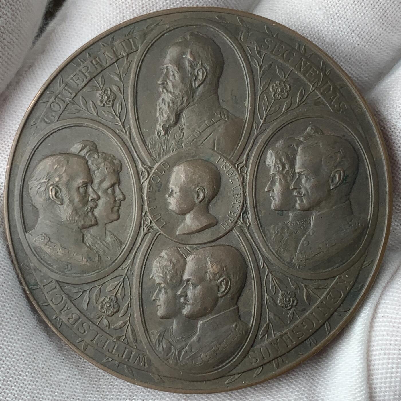 掌中浮雕-藏着的欧洲第059场 1901年巴伐利亚王位继承人诞生纪念铜章，55mm，Borsch雕刻