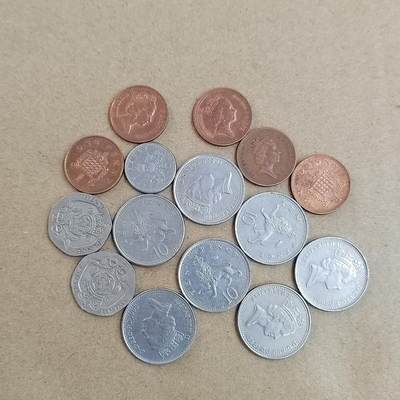 PCAI钱币  21-813 钱币邮票纪念章小专场 外币一组