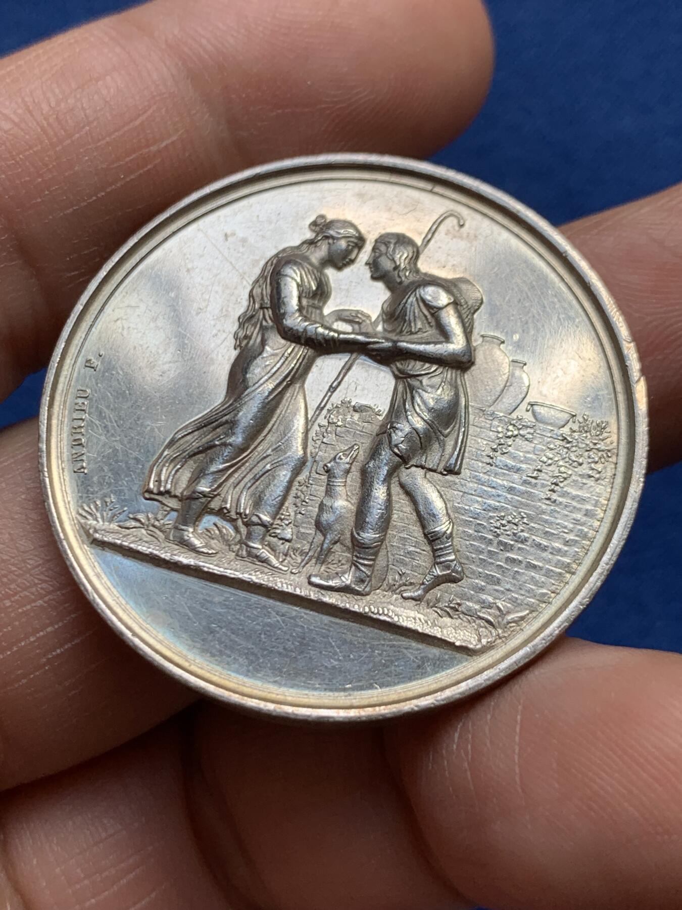 《竞宝斋》第482场 周日，周一 2场连拍 （全场包邮）20级店铺 欢迎送拍 法国结婚纪念银章，22g，36.7mm，蜜蜂边铭，高浮雕