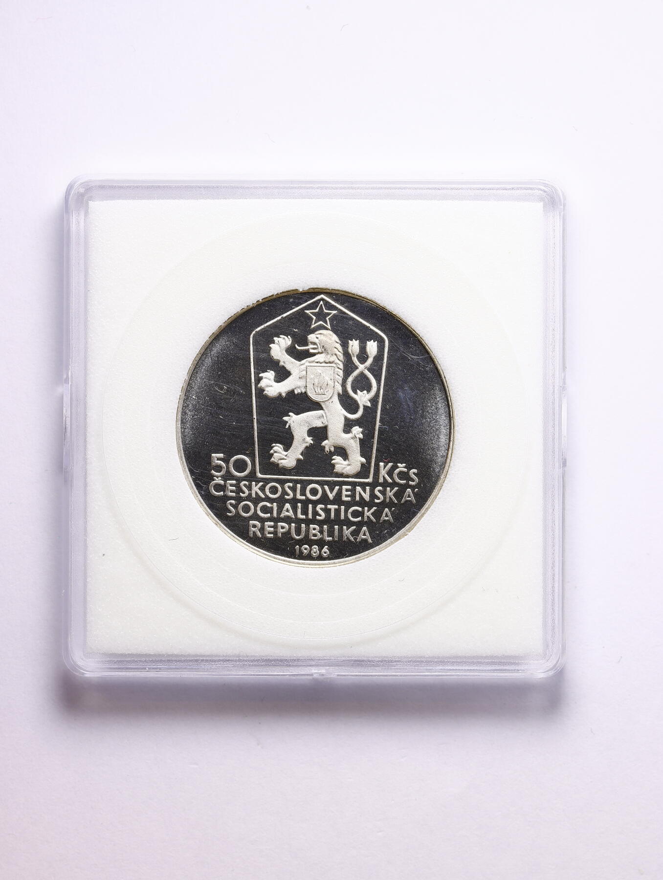 观钱 近现代机制币拍卖No.009（全场顺丰包邮，不区分偏远地区）  1986 年捷克斯洛伐克 “莱沃恰（Levoča）”50 克朗精制银币，罕见历史时期，国名已成历史