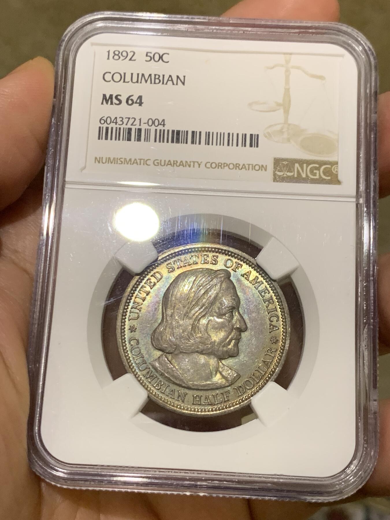 《竞宝斋》第482场 周日，周一 2场连拍 （全场包邮）20级店铺 欢迎送拍 NGC MS64 美国 1892年 哥伦布半美元 纪念银币 少见的绿色包浆 非常好看