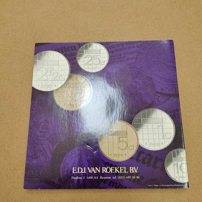 PCAI钱币  21-813 钱币邮票纪念章小专场 外币套装硬币