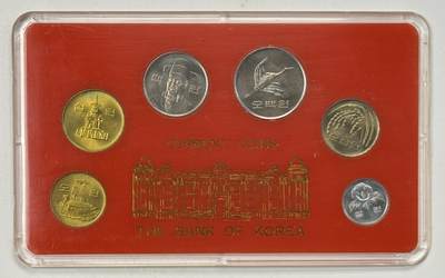 S&S Numismatic世界钱币-拍卖 第126期  稀少-韩国1983年6枚套币官方卡币 壳子有小裂