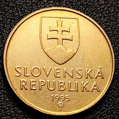 泉币菌-第230场-拍品多 请提前出价 斯洛伐克1995年1克朗硬币，圣母抱婴像，21mm