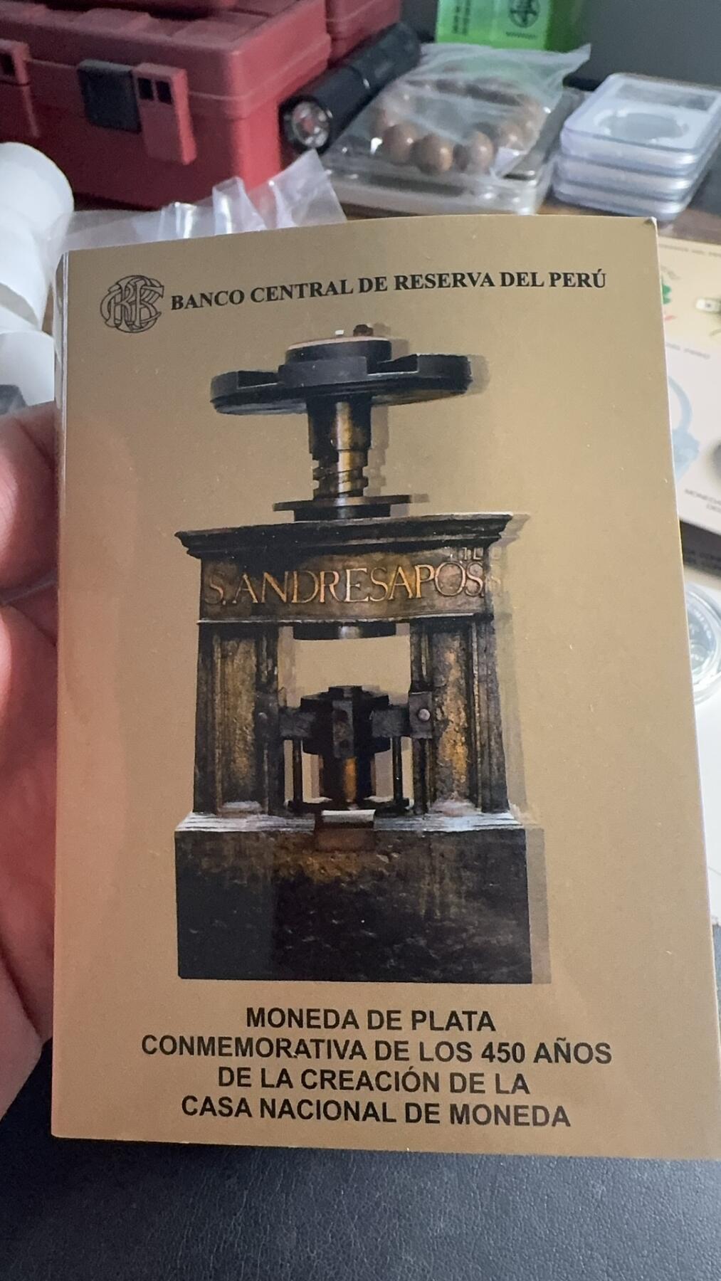 ❤️【币观天下】❤️ 第349期钱币拍卖场- 2026.4.24周五晚上6点半场 长期征集拍品  秘鲁2015年国家造币厂制作银币450周年纪念银币，33克大银币，含银量0.925含纯银31.1克