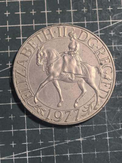 轻松集币无压力 英国25便士女王登基