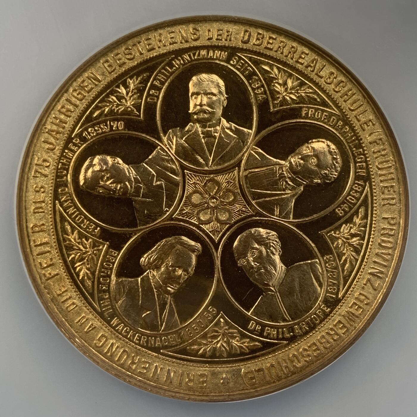 掌中浮雕-藏着的欧洲第059场 NGC MS63 : 1900年德国埃尔德菲尔德高等实科学校建校75周年纪念镀金铜章, 50mm