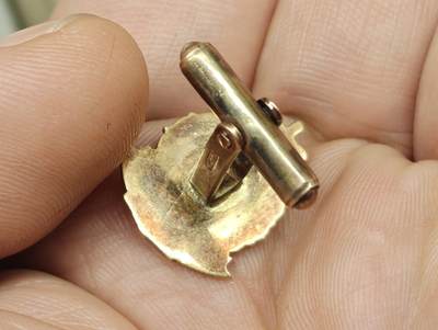 老徽章奖章勋章纪念章杂项专拍 97回归前香港皇家高级定制徽章-K金4.4克