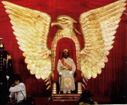 【Blue Auction】世界纸币精拍第812期——18级TOP拍卖/信誉/品质/专业/高效💫  【罕见最高值原票 吃人皇帝博卡萨】中非“帝国” 1978年10000法郎 短暂发行 印制精美 设计霸气 该套低值较常见 高值非常难遇 十分有历史意义 原票好品无针孔值得收藏 被顶级藏家持有市面上鲜有看到 PMG53EPQ 近新原票