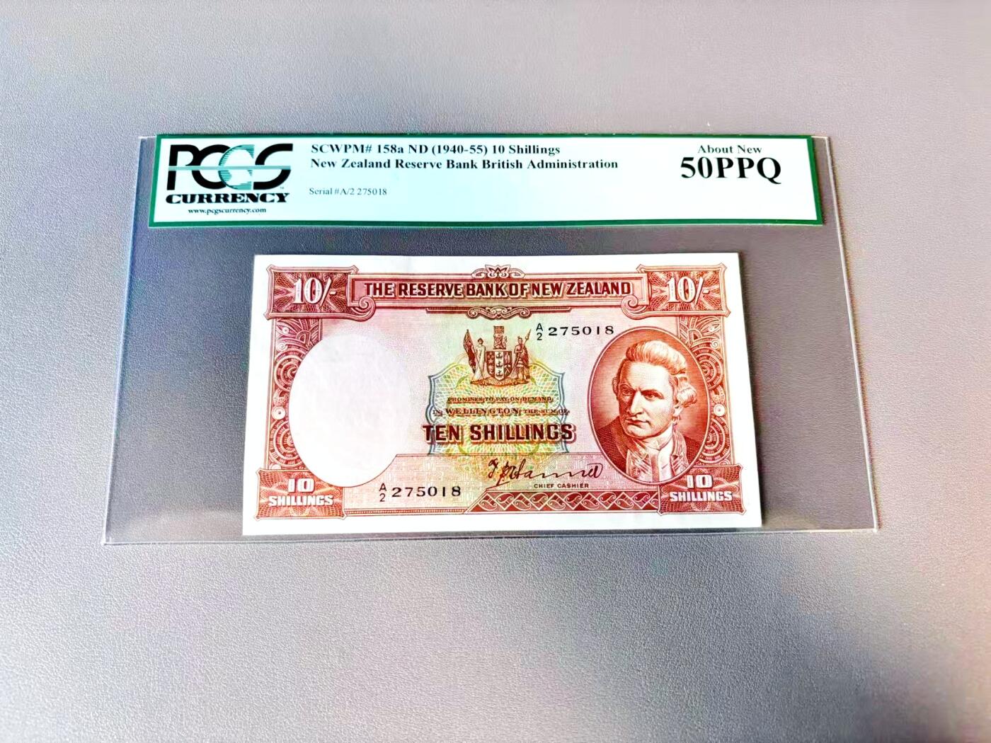 【Blue Auction】世界纸币精拍第812期——18级TOP拍卖/信誉/品质/专业/高效💫 【a版少见 早期年份 非常见的d版】新西兰 1940-55年10先令 库克船长 几维鸟 酋长水印 PCGS50EPQ 近新原票
