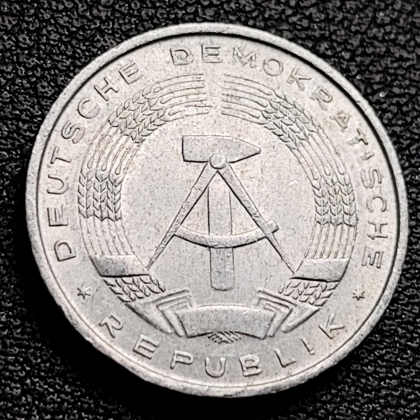 泉币菌-第230场-拍品多 请提前出价