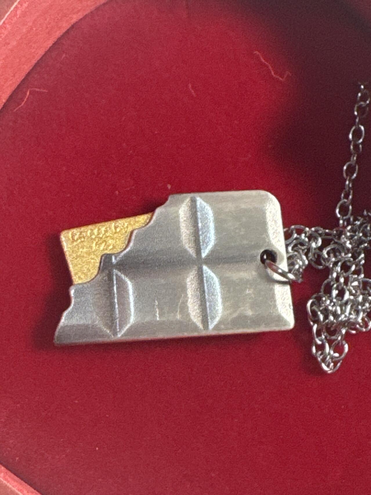 ❤️【币观天下】❤️ 第349期钱币拍卖场- 2026.4.24周五晚上6点半场 长期征集拍品  天中金巧克力银条带包装无证书