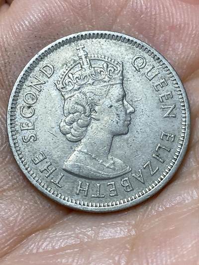 2026年第四十七场(总第二百一十六场）外国好品散币场(免佣金) 香港1971年5毫(伊丽莎白二世青年带冠，KN标金斯诺顿厂造，齿边首发年)