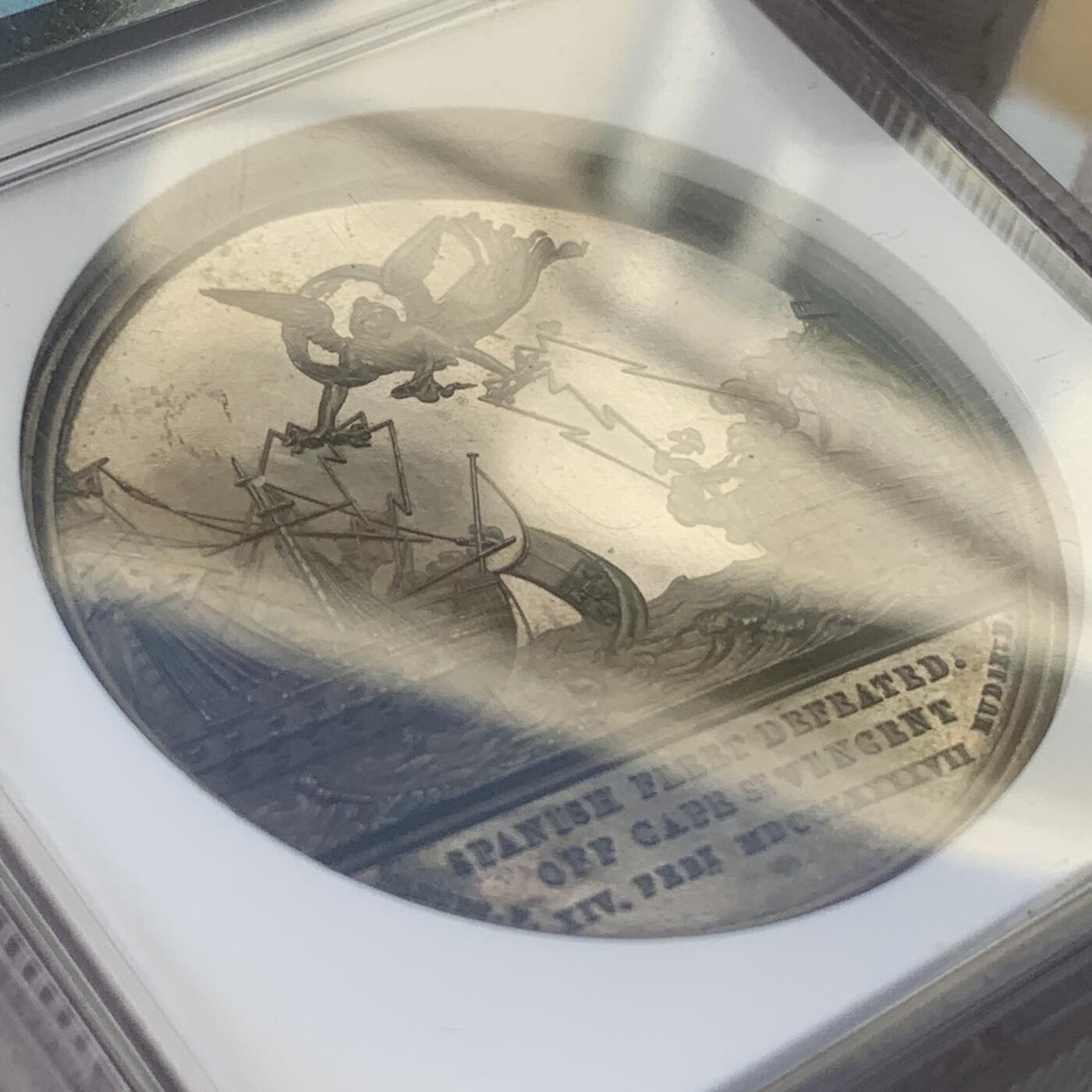 掌中浮雕-藏着的欧洲第059场 NGC MS64 : 1797英国海军圣文森特角海战击败西班牙舰队纪念铜章，41mm，类镜面底板