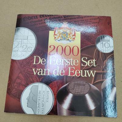 PCAI钱币  22-814钱币邮票纪念章小专场 外国套币