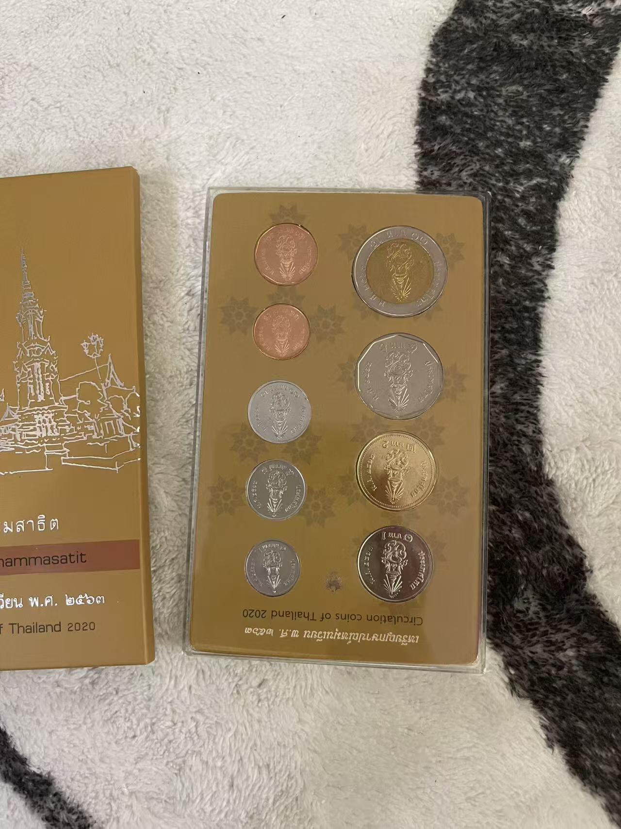 ❤️【币观天下】❤️ 第349期钱币拍卖场- 2026.4.24周五晚上6点半场 长期征集拍品  泰国2020年新国王官方套币 全新原包装 