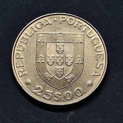 【全场包邮】纯粹捡漏拍522场 葡萄牙1979年25埃斯库多国际儿童年纪念币