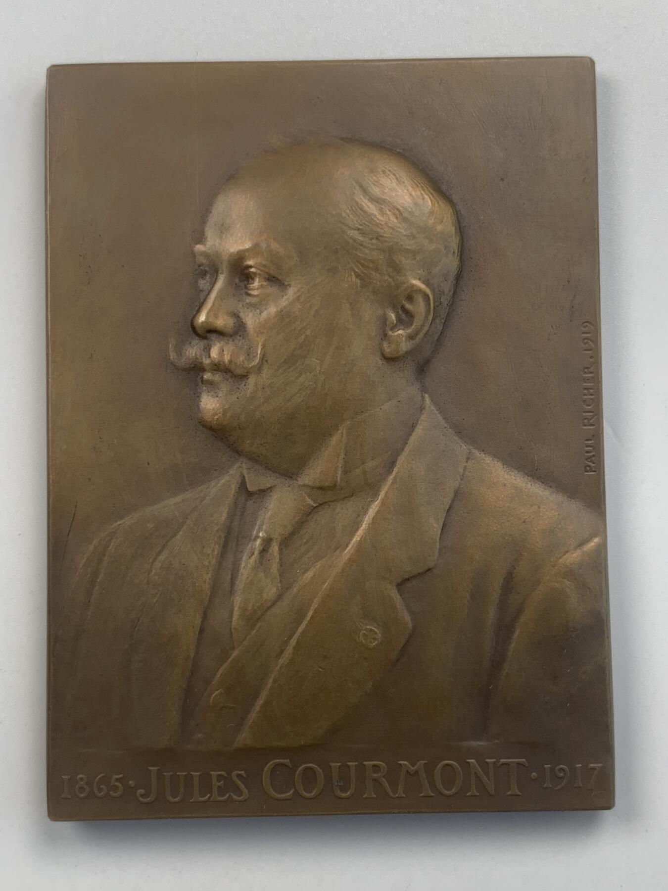 掌中浮雕-藏着的欧洲第059场 1917年法国结核病教授朱尔斯•库尔蒙特纪念铜章 ，53 X 71mm