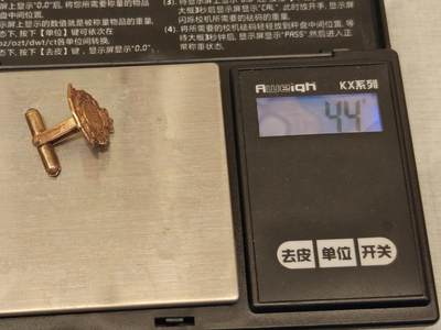 老徽章奖章勋章纪念章杂项专拍 97回归前香港皇家高级定制徽章-K金4.4克