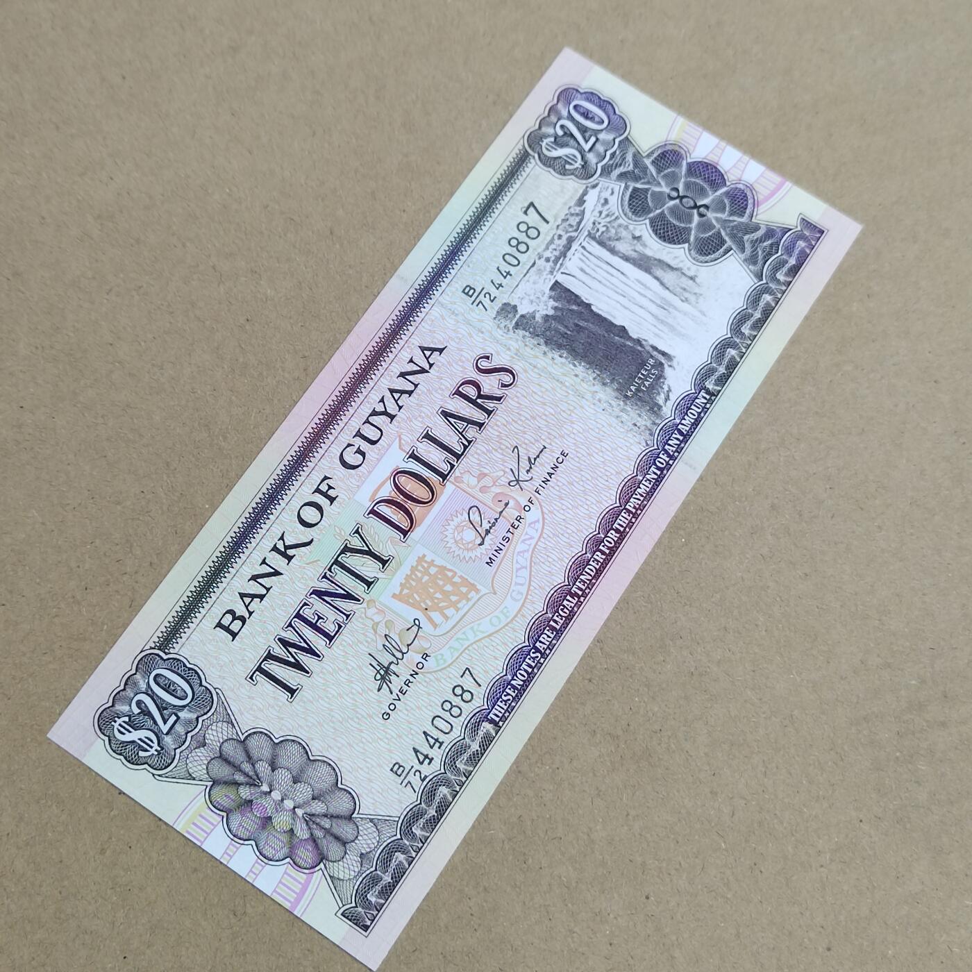 PCAI钱币  24-816  外国纸币与套币小专场