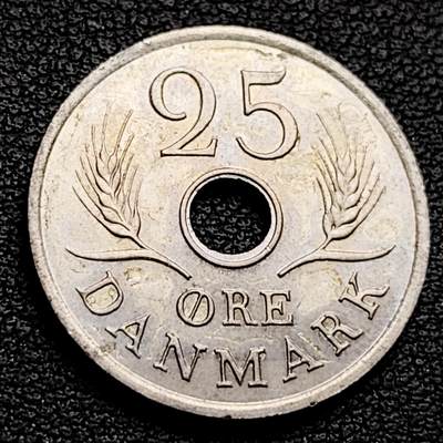 泉币菌-第230场-拍品多 请提前出价 丹麦1972年25欧尔中孔镍币 玛格丽特二世花押 