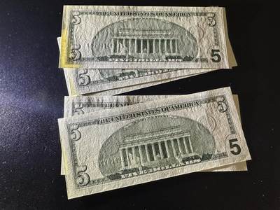 《外钞收藏家》第六百二十九期（精品场）（长期征集拍品、欢迎藏友们联系合作） 2003年美国大头版5美元 6张一起 全新UNC 999豹子头