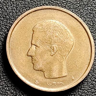 泉币菌-第230场-拍品多 请提前出价 比利时1982年20法郎 博杜安一世国王 荷兰版 镍青铜币 25.53mm