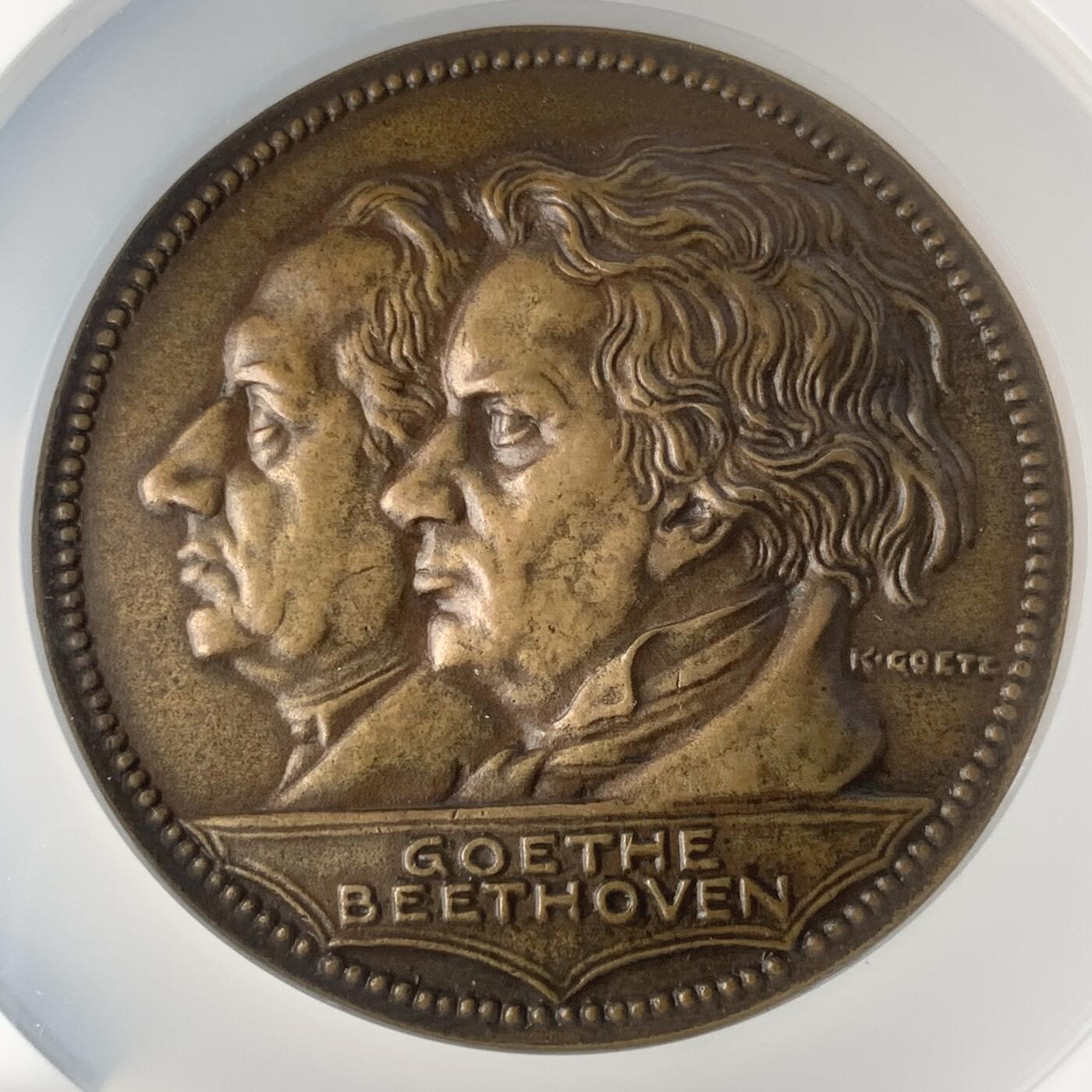 掌中浮雕-藏着的欧洲第059场 NGC MS63 : 1926年德国瓦特堡五月节，歌德&贝多芬铜章，75mm，大师卡尔哥茨作品，歌茨目录op367               